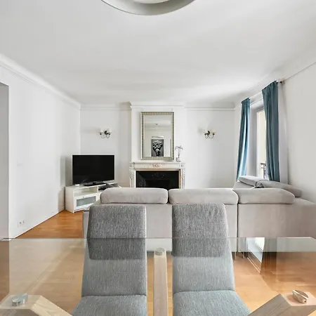 Appartamento Veeve - A Sleek Soujourn *